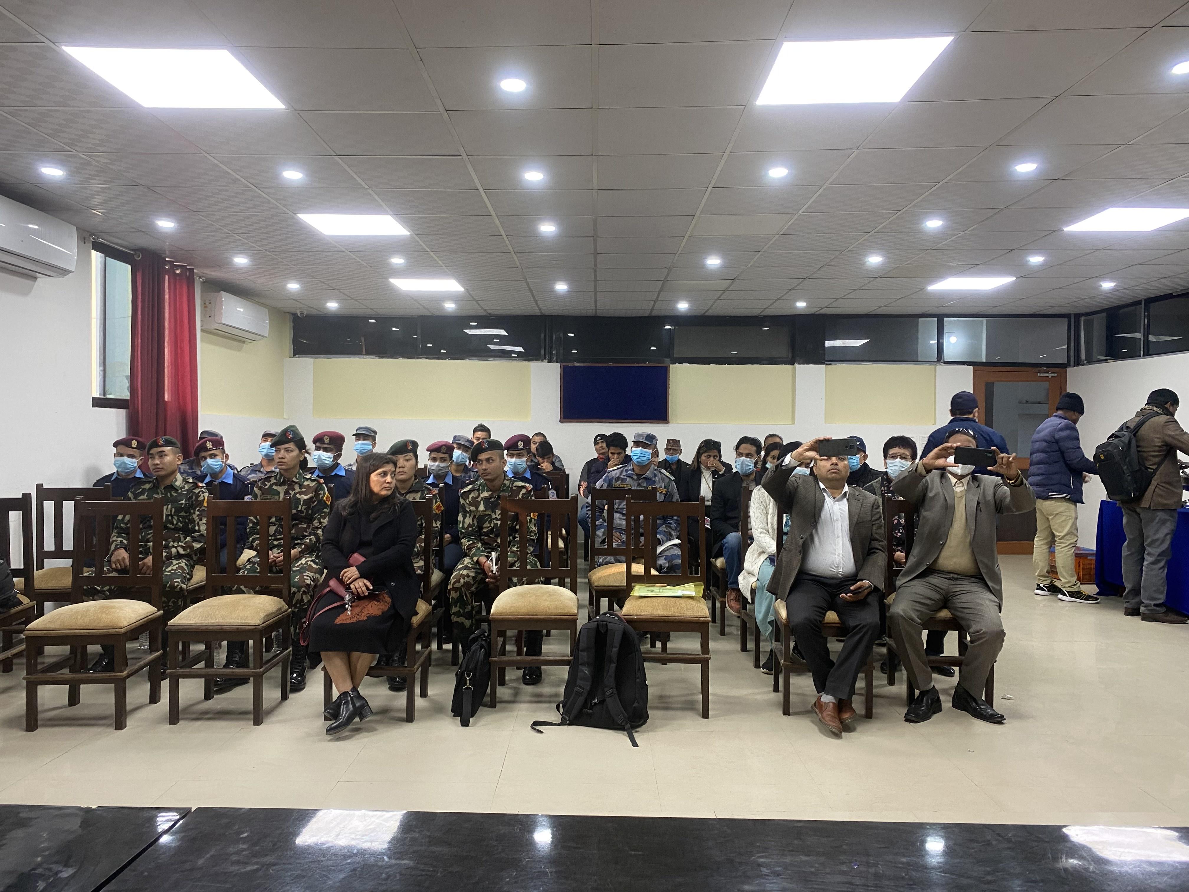 नेपाल मानव अधिकार संगठन वॉंके शाखाद्वारा मिति २०७८ पुस ९ गते नेपालगन्जमा आयोजित मानव अधिकार विषयक एक दिने प्रशिक्षण कार्यक्रम ।